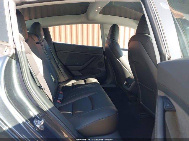 2021 TESLA MODEL 3 5YJ3E1EB8MF001239 Photo 7