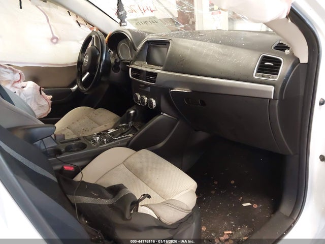 44176116 :رقم المزاد ، JM3KE2CY5G0678087 vin ، 2016 Mazda Cx-5 Touring مزاد بيع