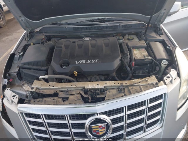 44176141 :رقم المزاد ، 2G61R5S39D9219682 vin ، 2013 Cadillac Xts Luxury مزاد بيع