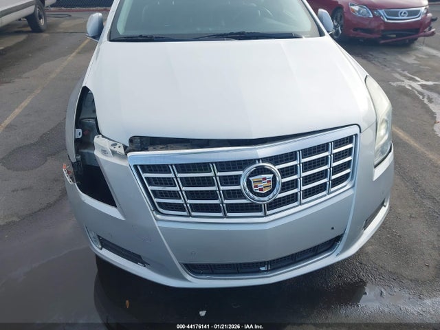 44176141 :رقم المزاد ، 2G61R5S39D9219682 vin ، 2013 Cadillac Xts Luxury مزاد بيع