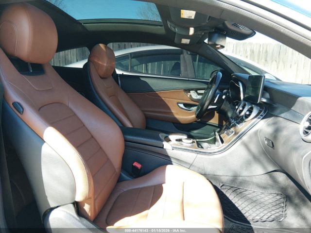 2017 MERCEDES-BENZ C 300 WDDWJ4KB9HF362694 Photo 4