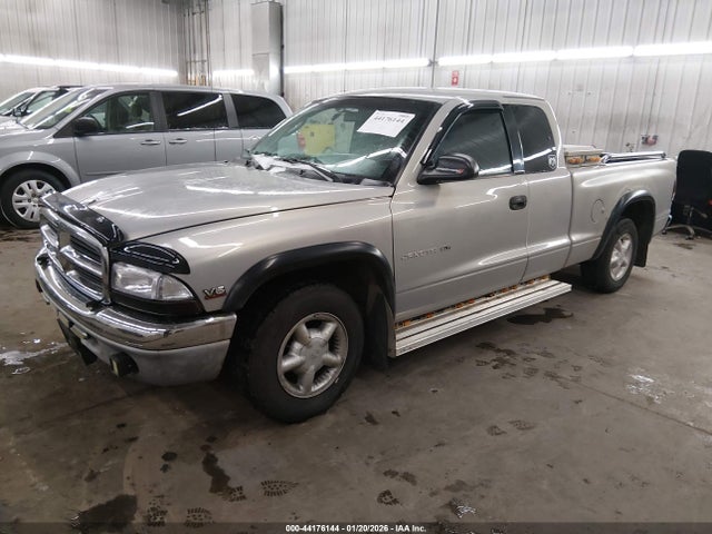 2000 DODGE DAKOTA 1B7GL22X7YS755741 Photo 1