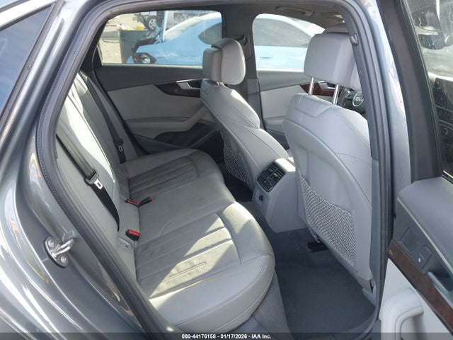 WAUFNAF40JA140389 Audi A4 2.0t Premium