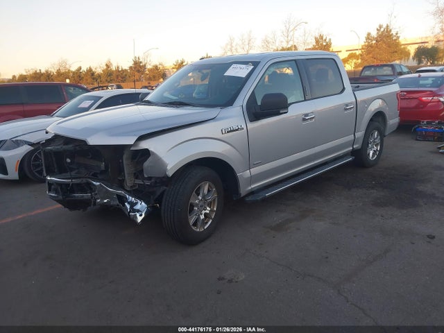 Ford F-150 Xlt 2017 1FTEW1CP8HKC63999 Image 2