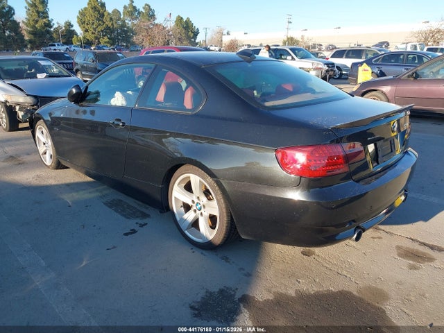 2010 BMW 335I WBAWB7C59AP048784 Photo 2