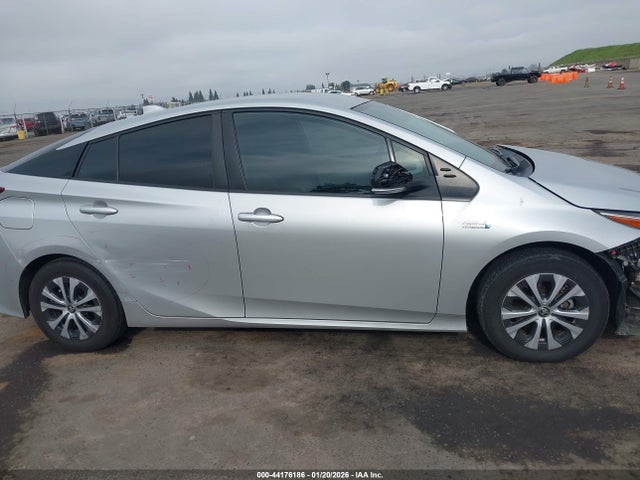 JTDKAMFPXM3194638 Toyota Prius Prime Xle