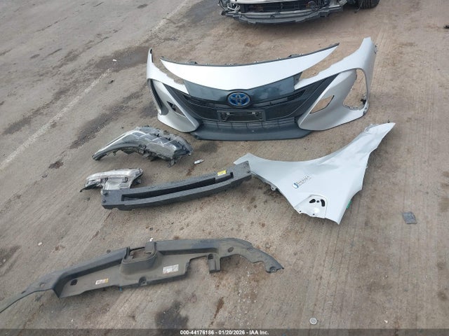 JTDKAMFPXM3194638 Toyota Prius Prime Xle