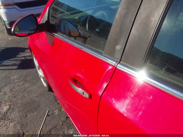 1G1JE6SB2F4192507 Chevrolet Sonic Ltz Auto