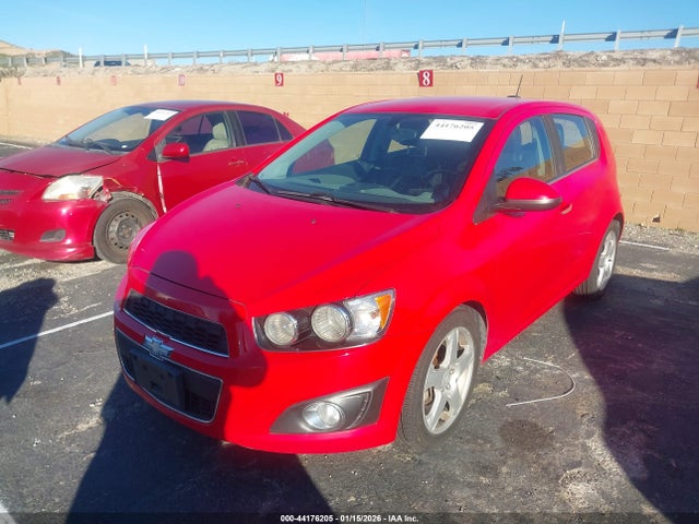 1G1JE6SB2F4192507 Chevrolet Sonic Ltz Auto