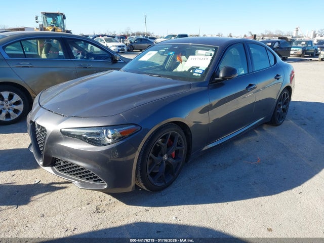 44176219 :رقم المزاد ، ZARFAMAN9L7635681 vin ، 2020 Alfa Romeo Giulia Rwd مزاد بيع