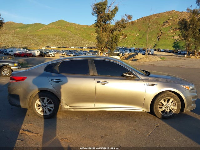 5XXGT4L32GG089324 KIA Optima Lx