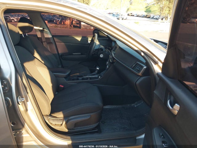 5XXGT4L32GG089324 KIA Optima Lx