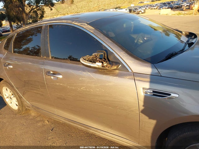 5XXGT4L32GG089324 KIA Optima Lx