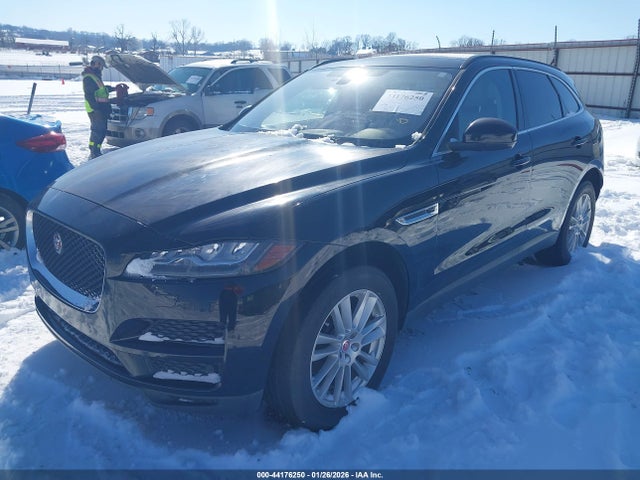 2017 JAGUAR F-PACE SADCK2BN1HA491037 Photo 1