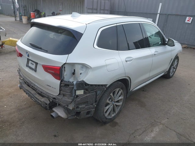 5UXTR7C5XKLF23788 BMW X3 Sdrive30i