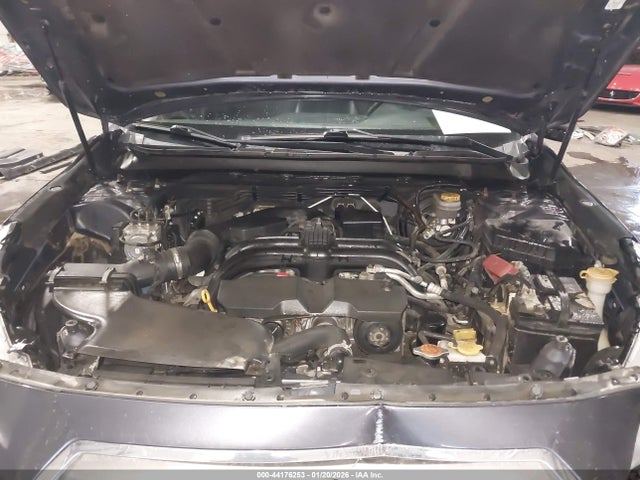 Subaru Outback 2.5i Limited 2015 4S4BSBLC7F3238077 Image 10
