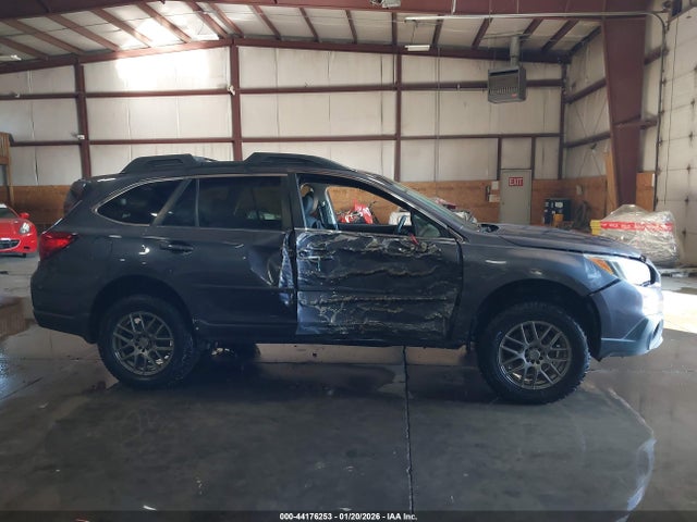 Subaru Outback 2.5i Limited 2015 4S4BSBLC7F3238077 Image 14