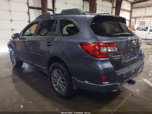Subaru Outback 2.5i Limited 2015 4S4BSBLC7F3238077 Image 3