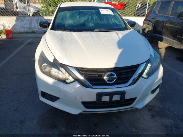 1N4AL3AP2HC491793 Nissan Altima 2.5 Sr
