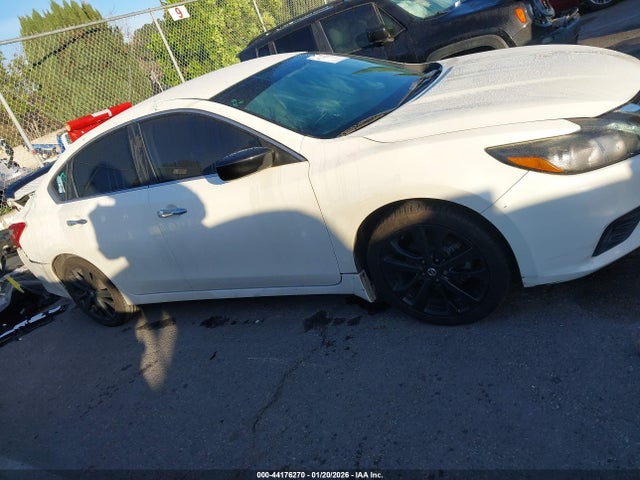 1N4AL3AP2HC491793 Nissan Altima 2.5 Sr