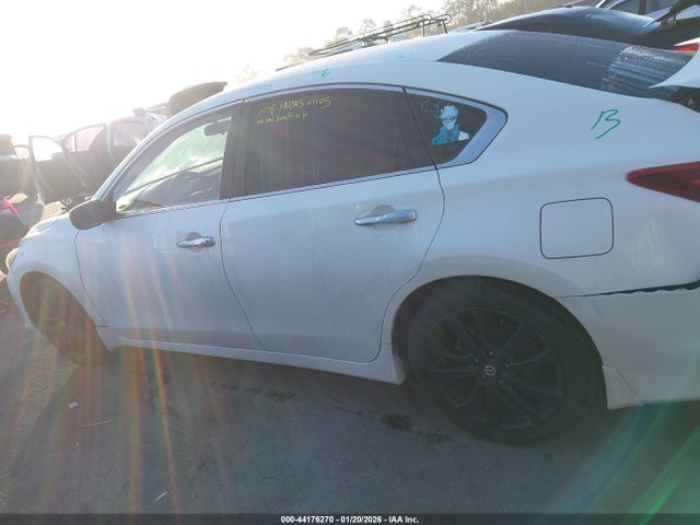 1N4AL3AP2HC491793 Nissan Altima 2.5 Sr