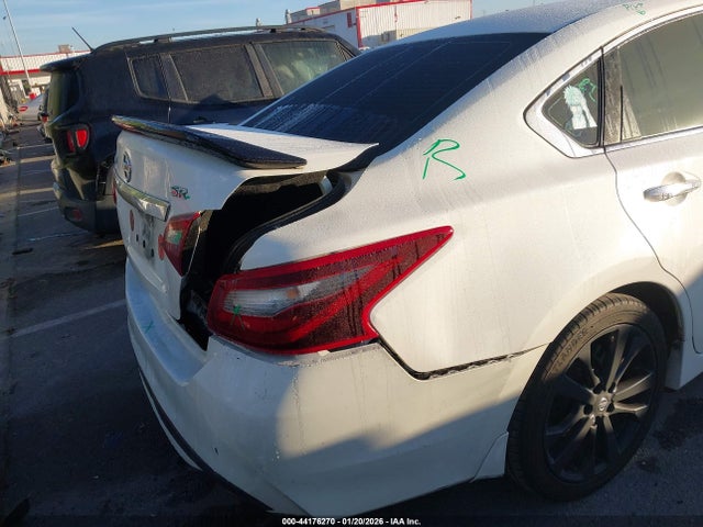 1N4AL3AP2HC491793 Nissan Altima 2.5 Sr