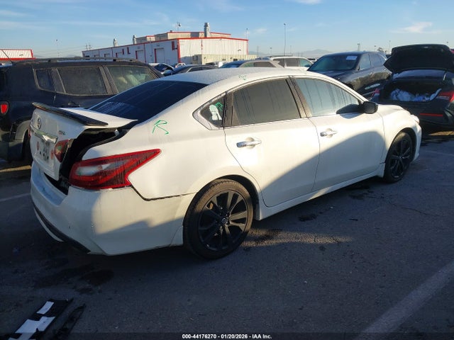 1N4AL3AP2HC491793 Nissan Altima 2.5 Sr