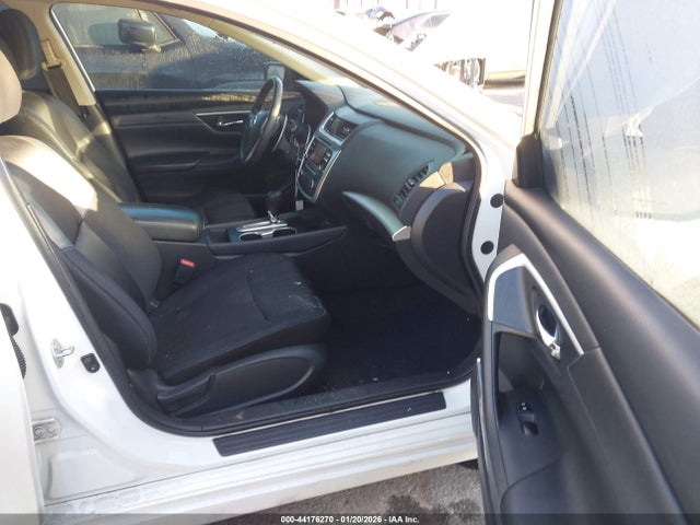 1N4AL3AP2HC491793 Nissan Altima 2.5 Sr