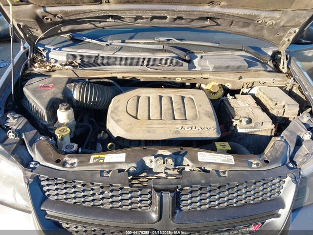 2C4RDGCG9HR695674 Dodge Grand Caravan Sxt