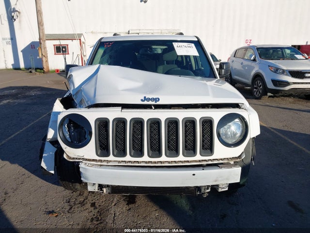 1C4NJPBA7HD118746 Jeep Patriot Sport Fwd