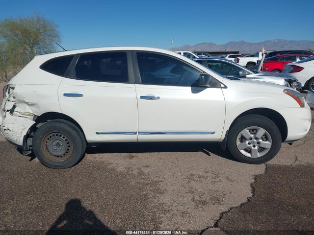 JN8AS5MT9EW610388 Nissan Rogue Select S