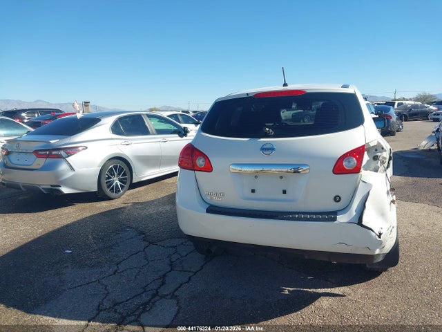 JN8AS5MT9EW610388 Nissan Rogue Select S