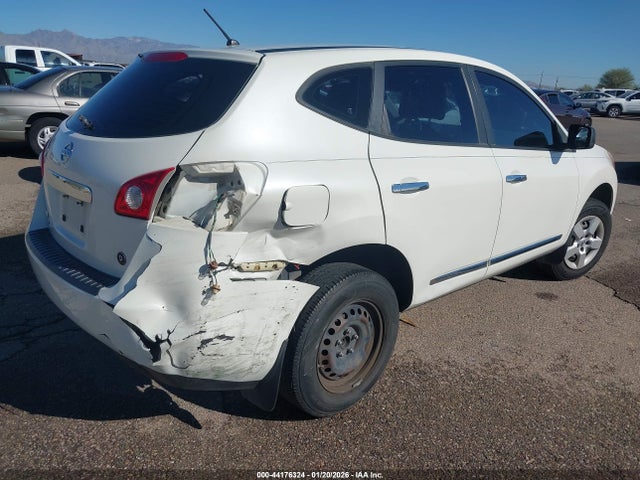 JN8AS5MT9EW610388 Nissan Rogue Select S