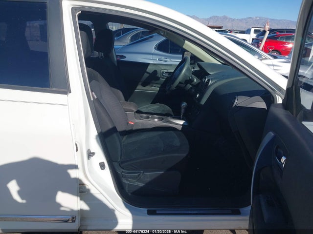 JN8AS5MT9EW610388 Nissan Rogue Select S