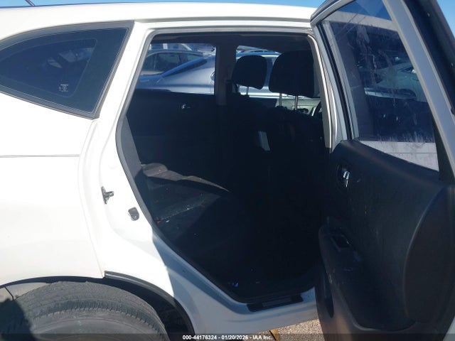 JN8AS5MT9EW610388 Nissan Rogue Select S