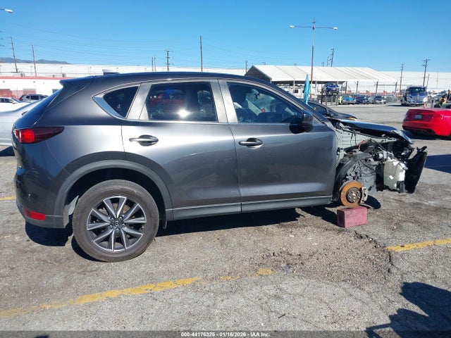 Mazda Cx-5 Touring 2018 JM3KFACM6J1456888 Image 14