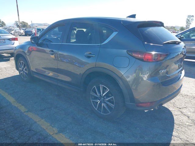 Mazda Cx-5 Touring 2018 JM3KFACM6J1456888 Image 3