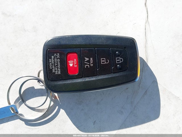 2020 TOYOTA PRIUS PRIME JTDKARFP2L3125647 Photo 10