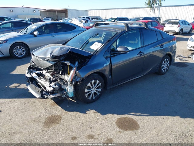 2020 TOYOTA PRIUS PRIME JTDKARFP2L3125647 Photo 1