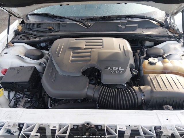 2019 DODGE CHALLENGER 2C3CDZAG7KH503352 Photo 9