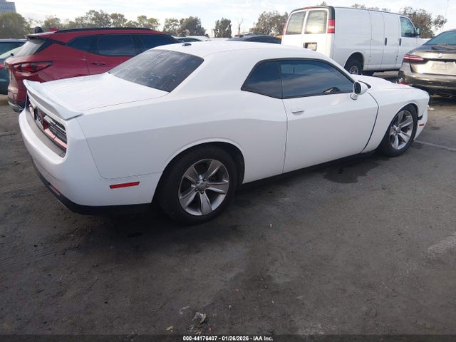 2019 DODGE CHALLENGER 2C3CDZAG7KH503352 Photo 3