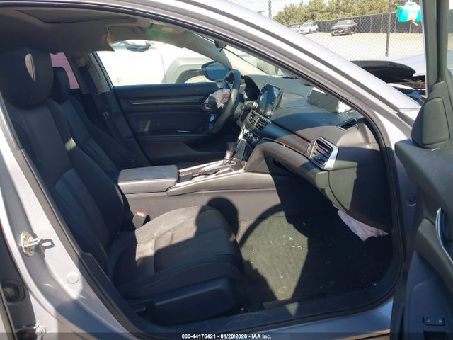 1HGCV1F43JA112819 Honda ACCORD EX
