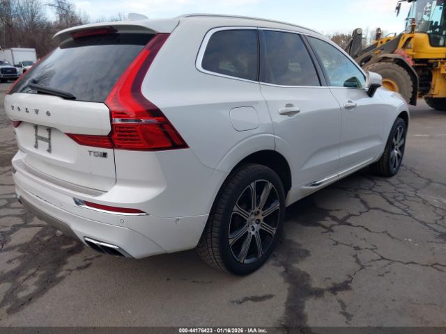 2020 VOLVO XC60 YV4102RL2L1420996 Photo 3