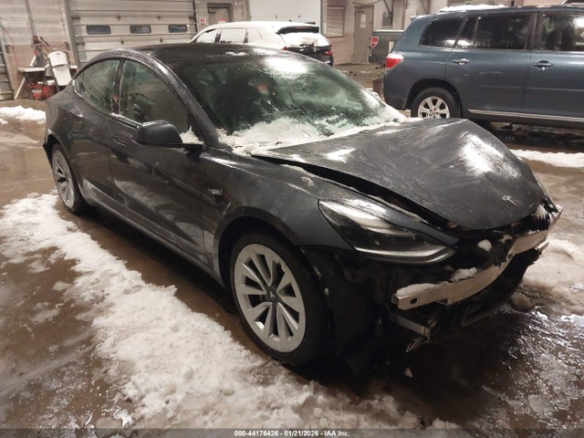 2022 TESLA MODEL 3 5YJ3E1EA6NF192068 Photo 0