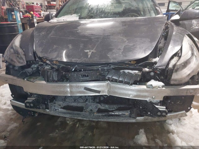 2022 TESLA MODEL 3 5YJ3E1EA6NF192068 Photo 5