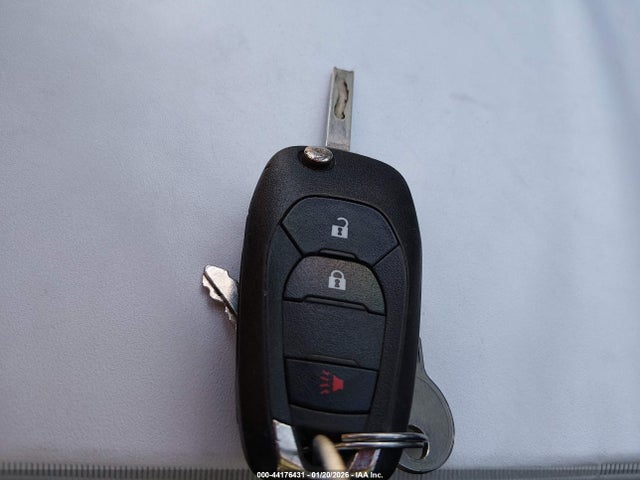 1G1JG6SB8K4142716 Chevrolet Sonic Lt Auto