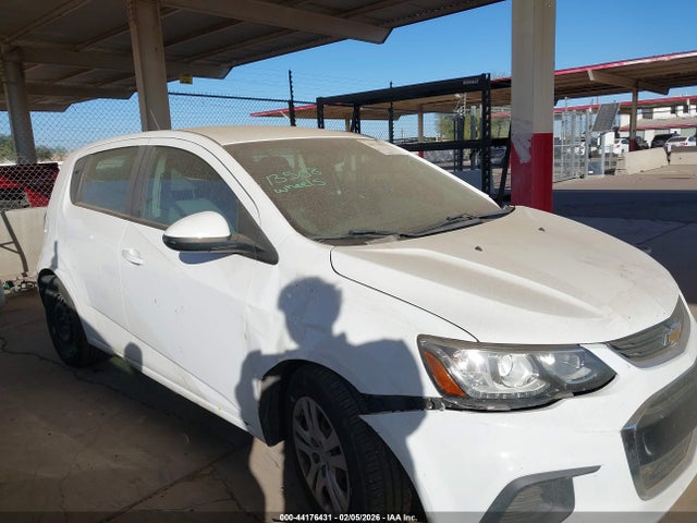 1G1JG6SB8K4142716 Chevrolet Sonic Lt Auto