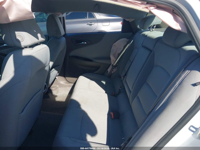 1G1ZD5ST8NF108766 Chevrolet Malibu Fwd Lt