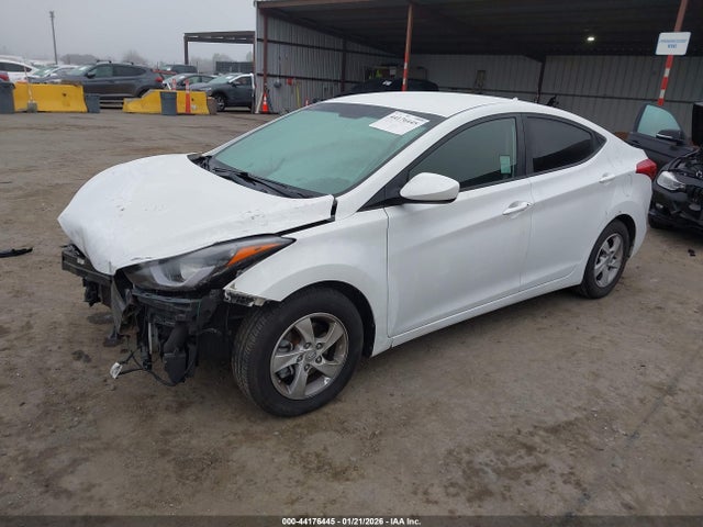Hyundai ELANTRA SE 2015 5NPDH4AE7FH584646 Image 2