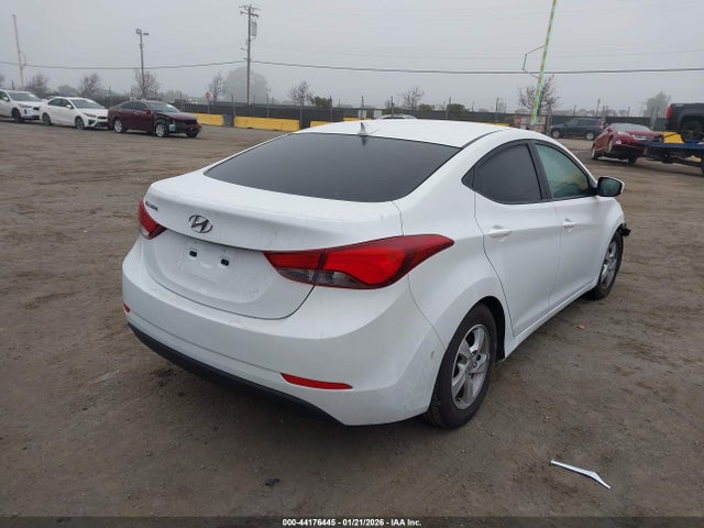 Hyundai ELANTRA SE 2015 5NPDH4AE7FH584646 Image 4